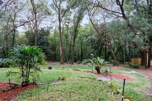 2100 Country Club Dr - Photo 8