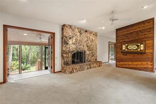 2100 Country Club Dr - Photo 20