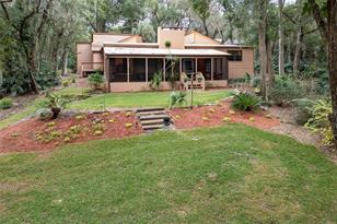 2100 Country Club Dr - Photo 4