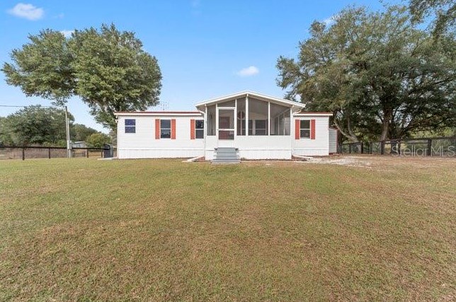 17205 Se 160th Ave Rd, Weirsdale, FL 32195