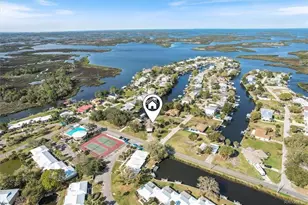 11684 W Sunnybrook Ct, Crystal River, FL 34429 - Photo 6