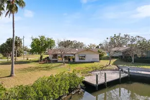 11684 W Sunnybrook Ct, Crystal River, FL 34429 - Photo 4
