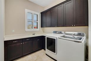 5180 Greens Dr - Photo 38