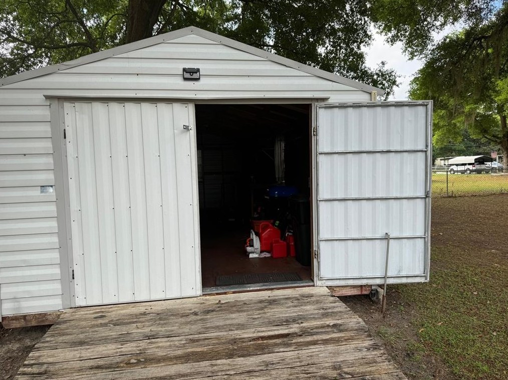 9970 170th Pl, Summerfield FL  34491-6807 exterior