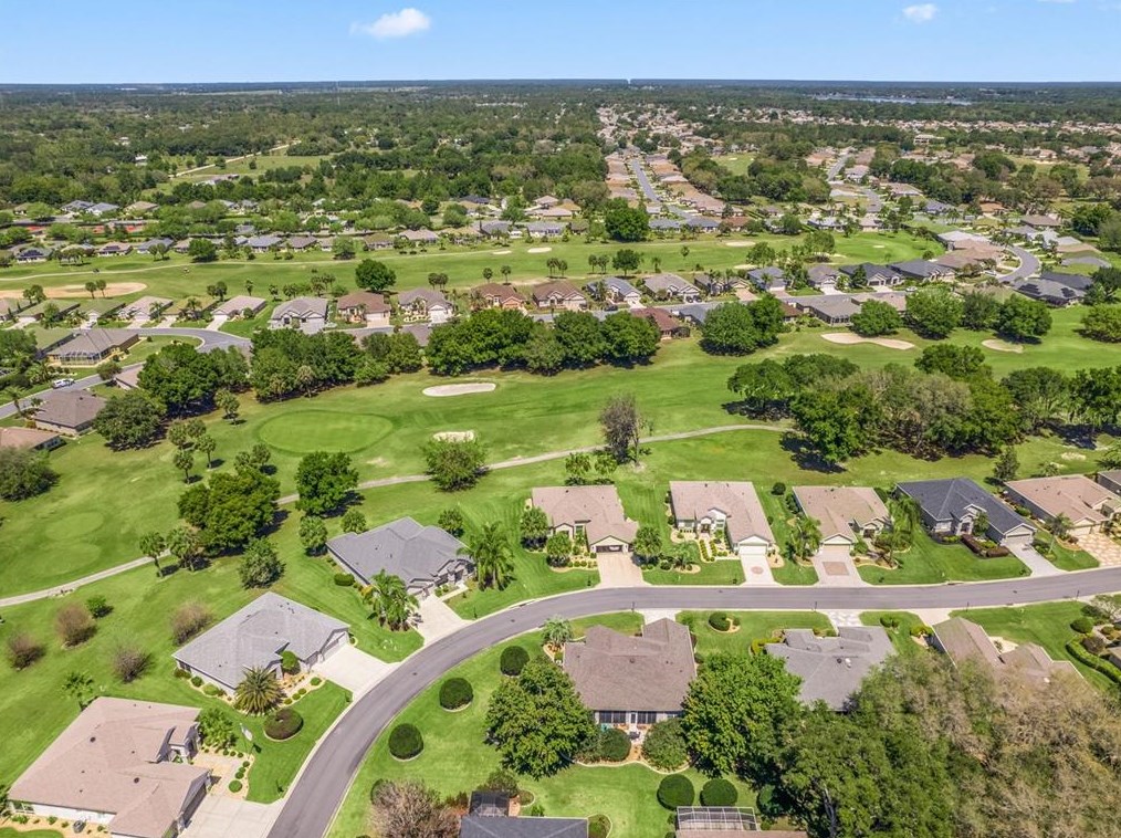 13479 89th Terrace Rd, Summerfield FL  34491-9494 exterior