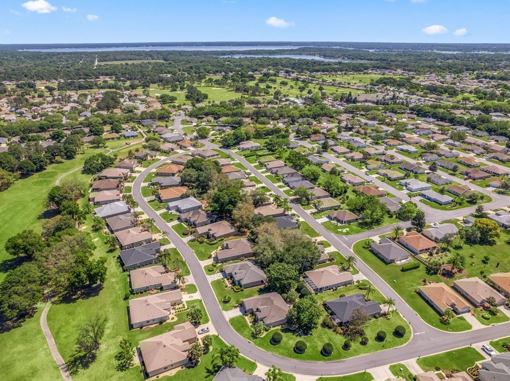 13479 89th Terrace Rd, Summerfield FL  34491-9494 exterior