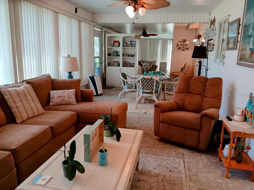 9874 178th Ln, Summerfield FL  34491-8416 exterior