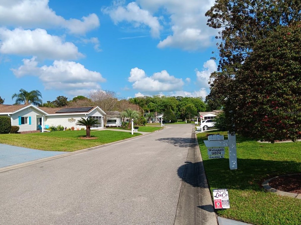 9874 178th Ln, Summerfield FL  34491-8416 exterior