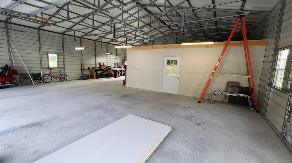 16845 Jacksonville Rd, Citra FL  32113-2552 exterior
