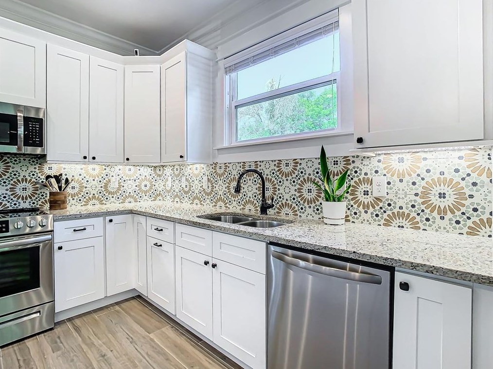 7112 9th St, Tampa FL  33604-5044 exterior