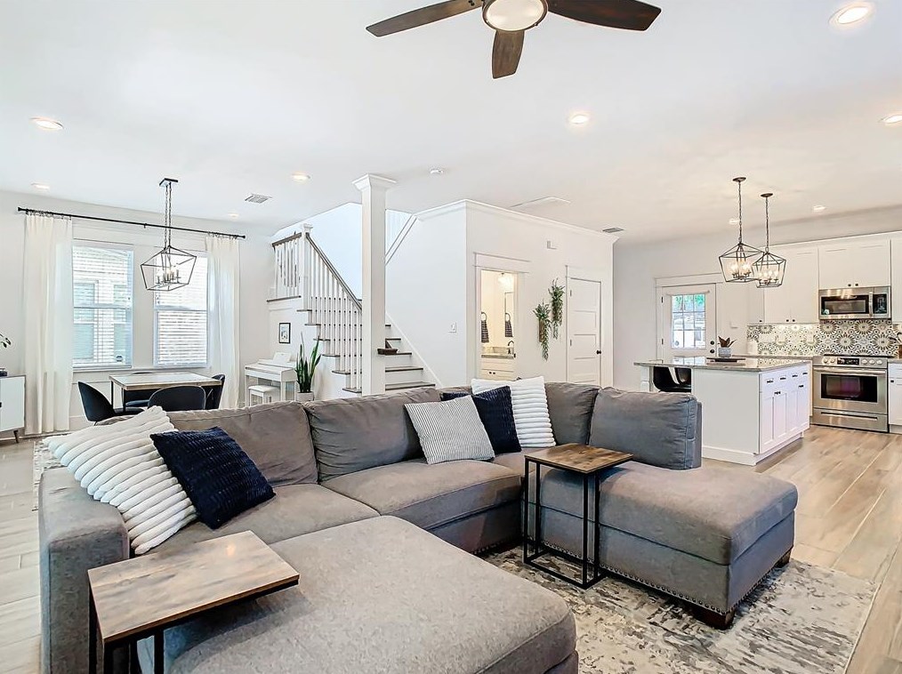 7112 9th St, Tampa FL  33604-5044 exterior