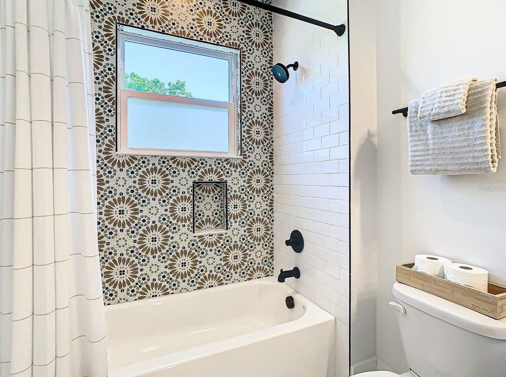 7112 9th St, Tampa FL  33604-5044 exterior