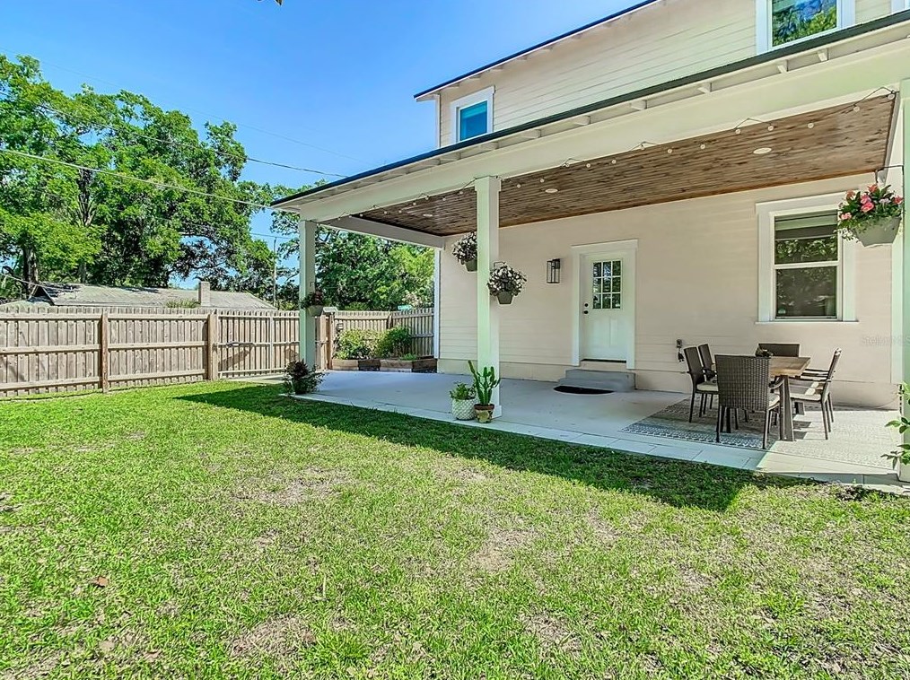 7112 9th St, Tampa FL  33604-5044 exterior