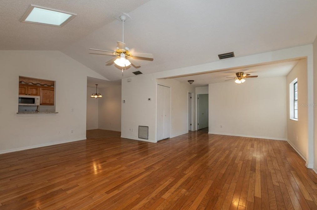 1106 Golf Club Ct, Mount Dora, FL 32757