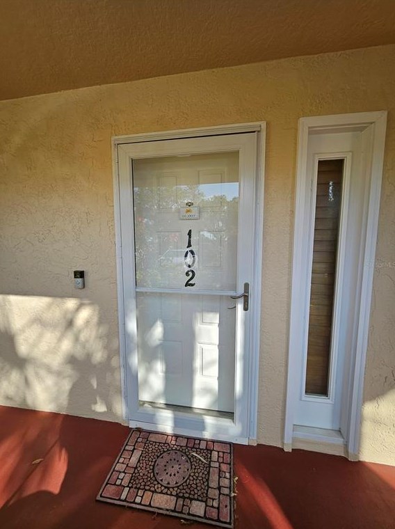 460 Bouchelle Dr, New Smyrna, FL 32169-5462