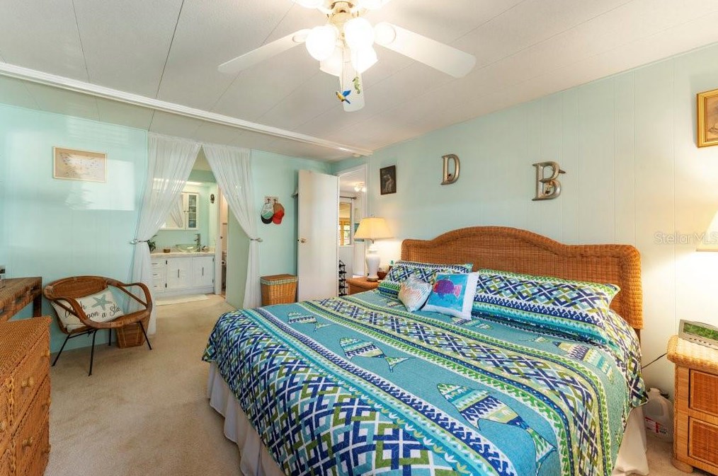 918 Southland Dr, Tavares FL  32778-4549 exterior