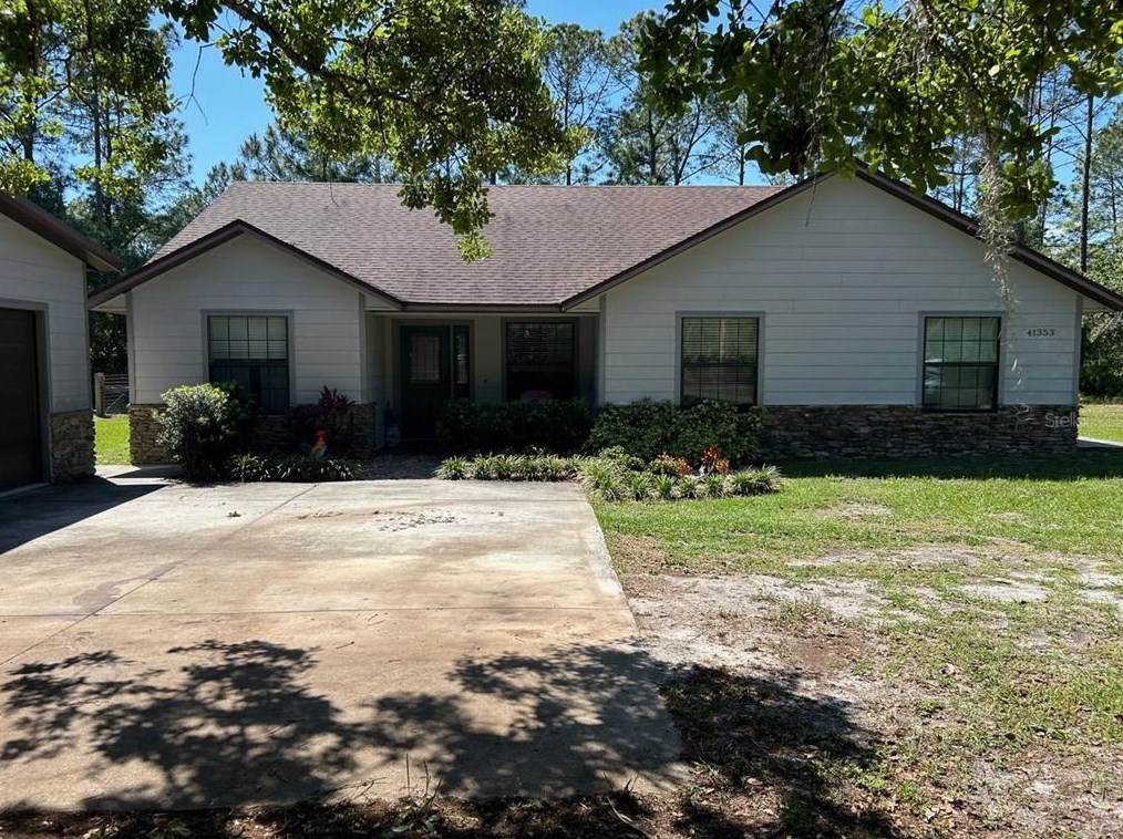 41353 Royal Trails Rd, Eustis, FL 32736-0091