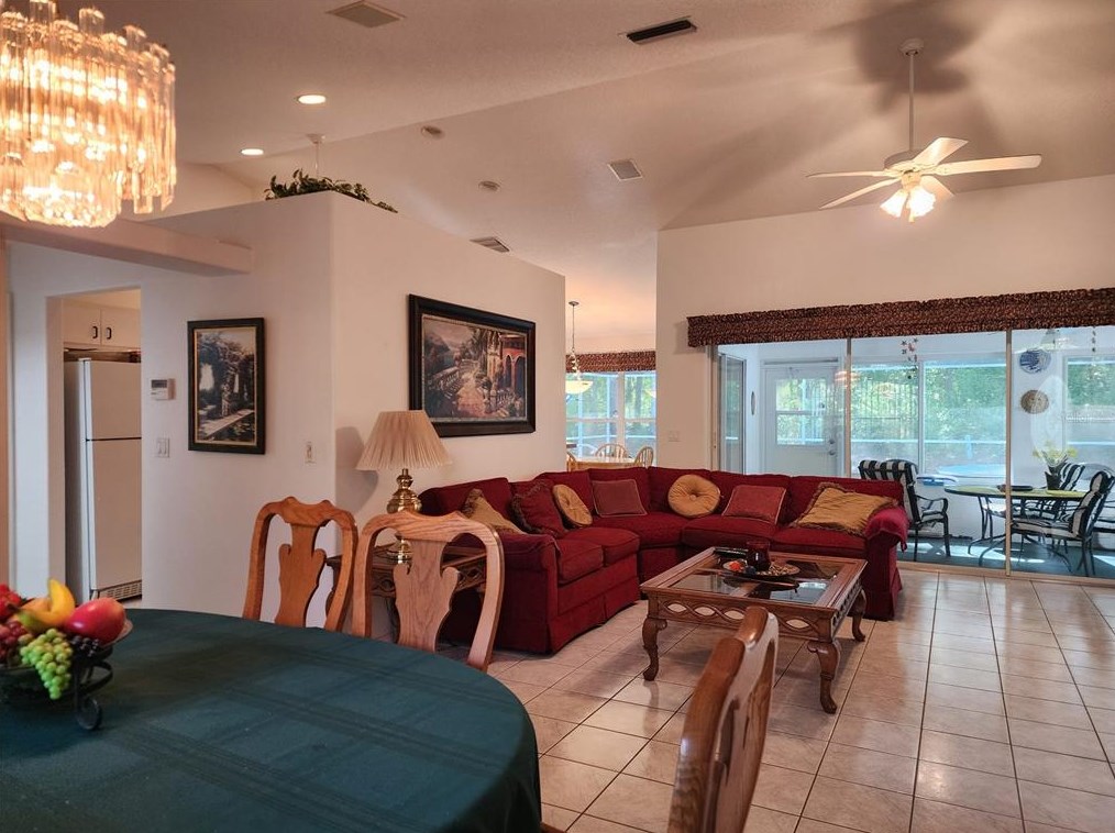 10411 Citrus Spg Blvd, Dunnellon FL 34434-7400 exterior