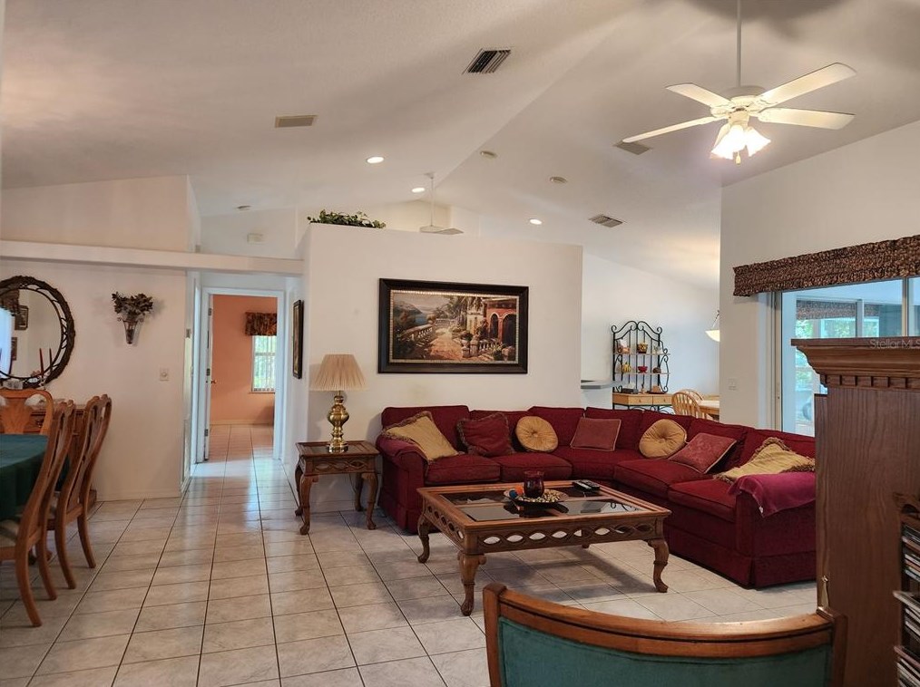 10411 Citrus Spg Blvd, Dunnellon FL 34434-7400 exterior