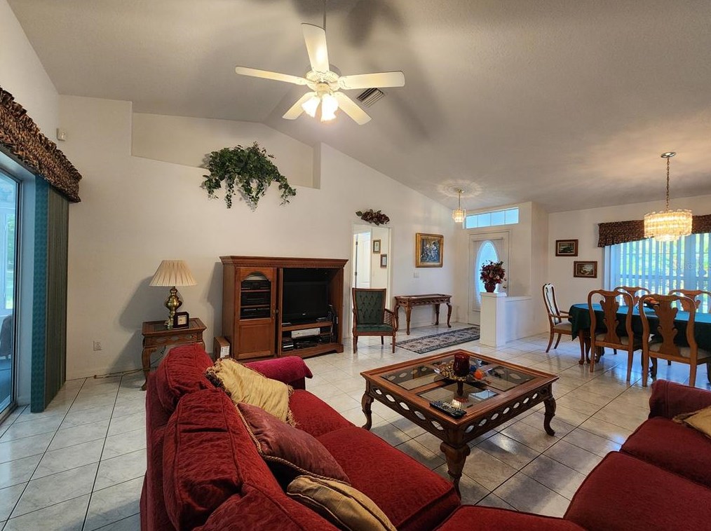 10411 Citrus Spg Blvd, Dunnellon FL 34434-7400 exterior