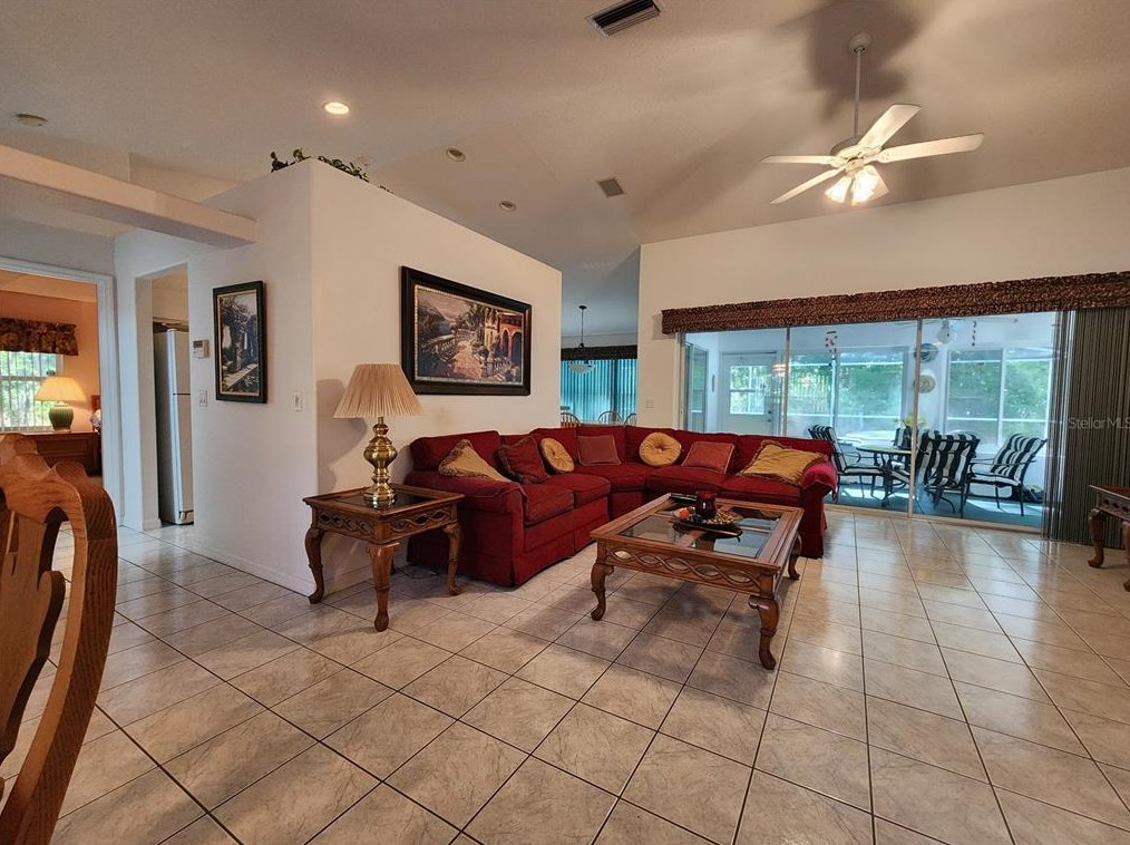 10411 Citrus Spg Blvd, Dunnellon FL 34434-7400 exterior