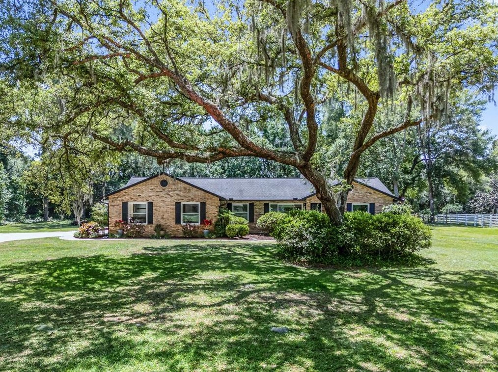 28 Oak Hammock Ln, Apopka, FL 32712