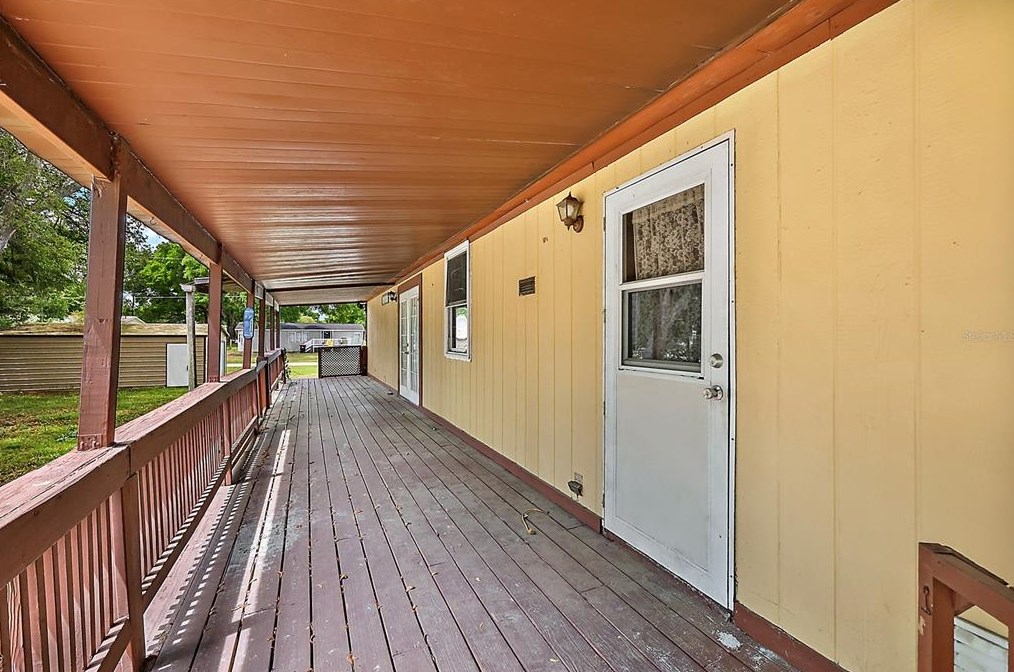 9800 171st Pl, Summerfield FL  34491-6815 exterior