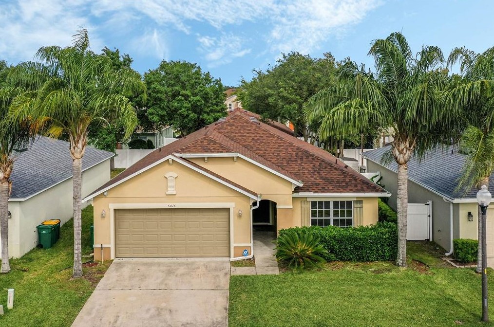 5016 Ballark St, Mount Dora, FL 32757-8803
