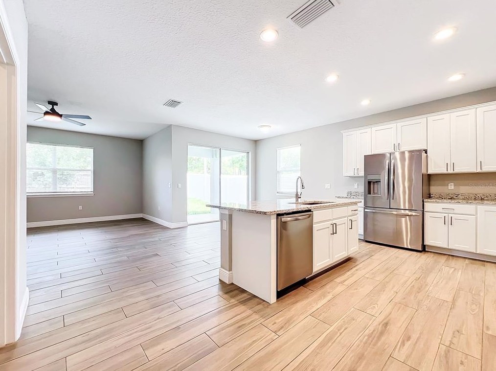 607 Dominish Estates Dr, Apopka FL  32712-3733 exterior