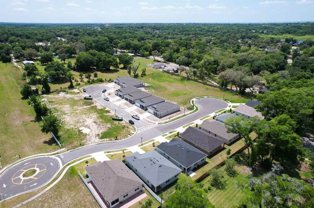 607 Dominish Estates Dr, Apopka FL  32712-3733 exterior