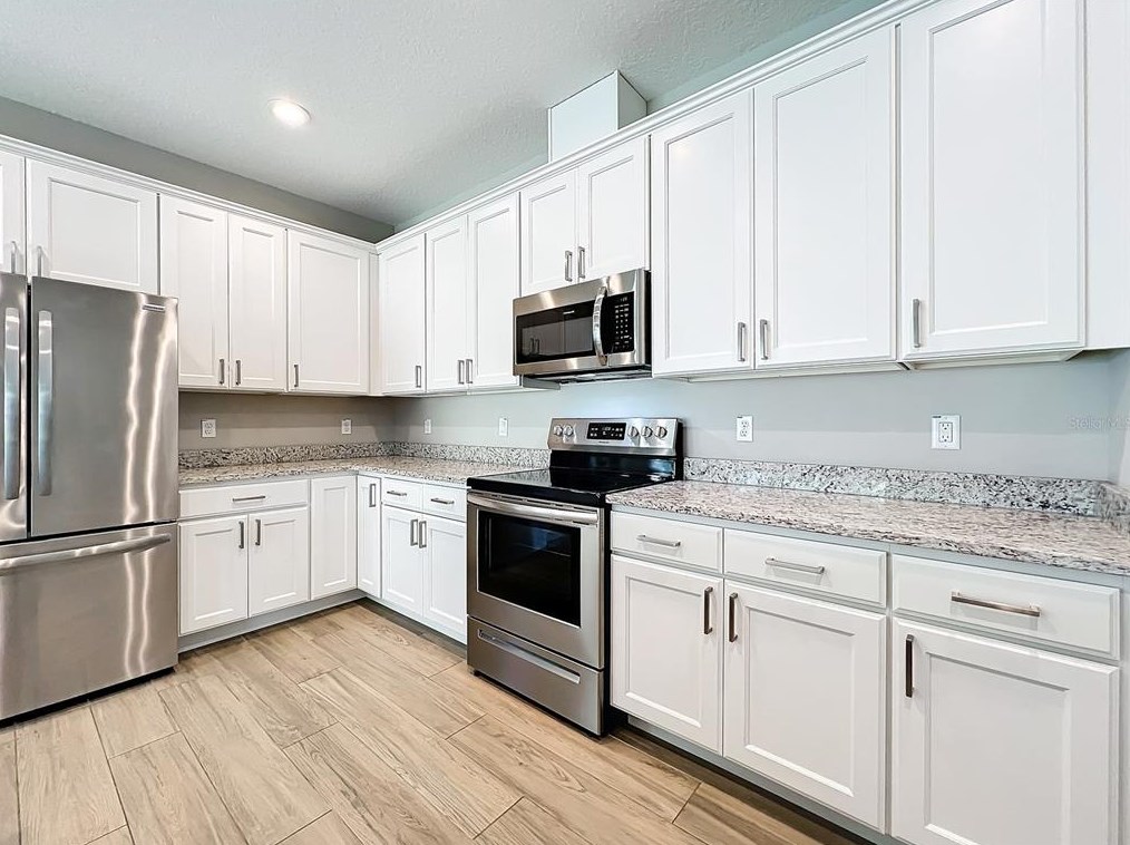 607 Dominish Estates Dr, Apopka FL  32712-3733 exterior