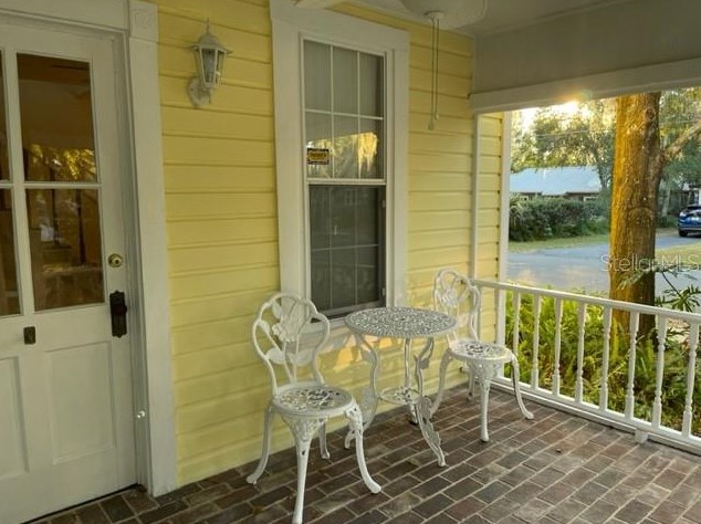 148 E 9th Ave, Mount Dora, FL 32757