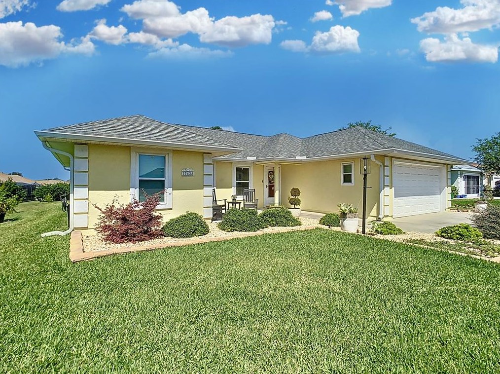 17428 121st Cir, Summerfield, FL 34491-8090
