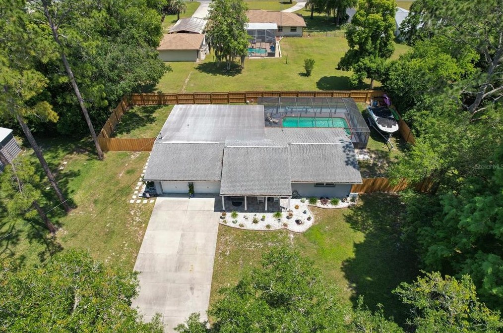 319 Venturi Ave, Crystal River FL  34429-5599 exterior