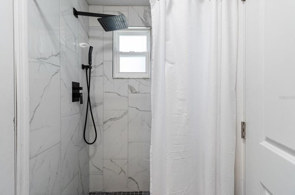 319 Venturi Ave, Crystal River FL  34429-5599 exterior