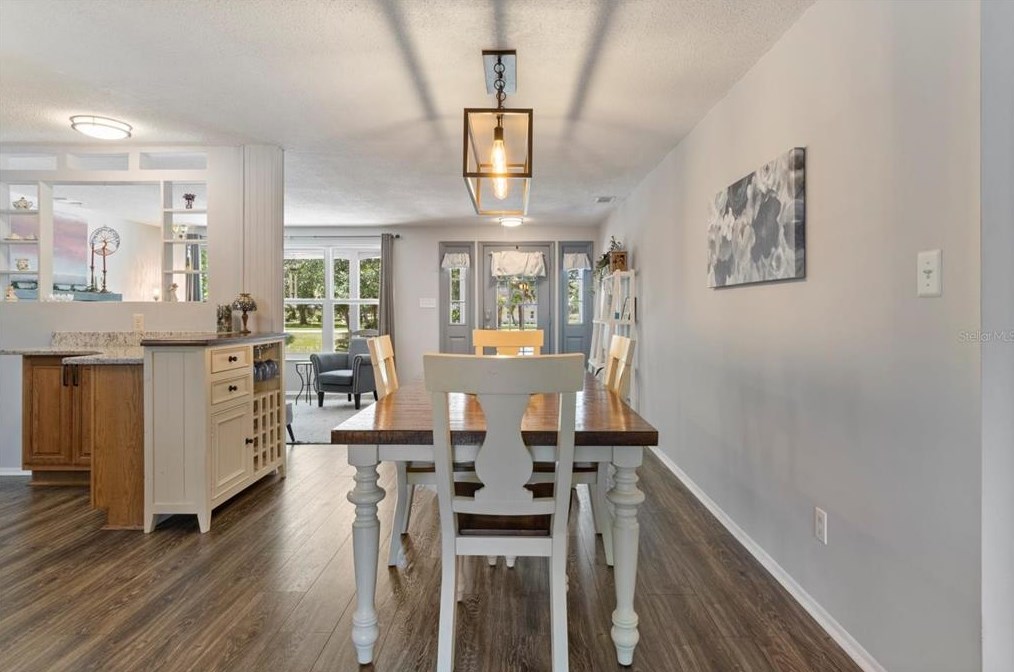 319 Venturi Ave, Crystal River FL  34429-5599 exterior