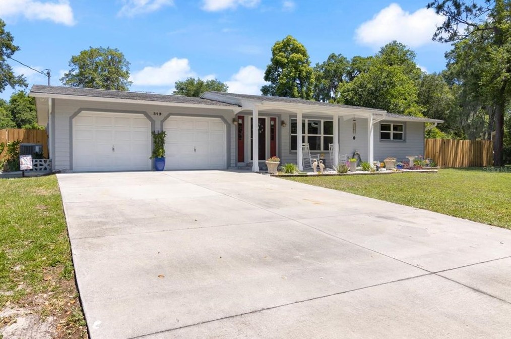 319 Venturi Ave, Crystal River, FL 34429-5599