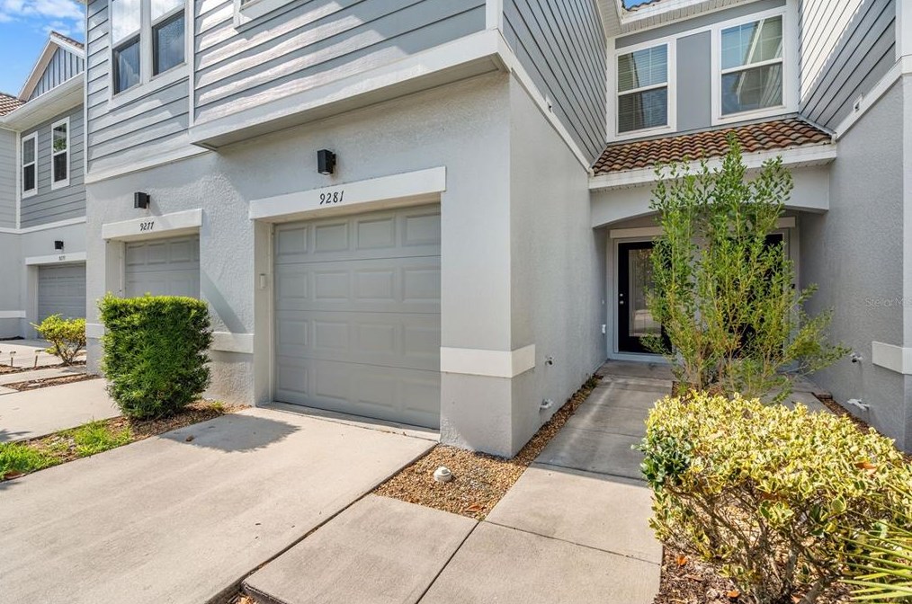 9281 Shepton St, Orlando, FL 32825-3786