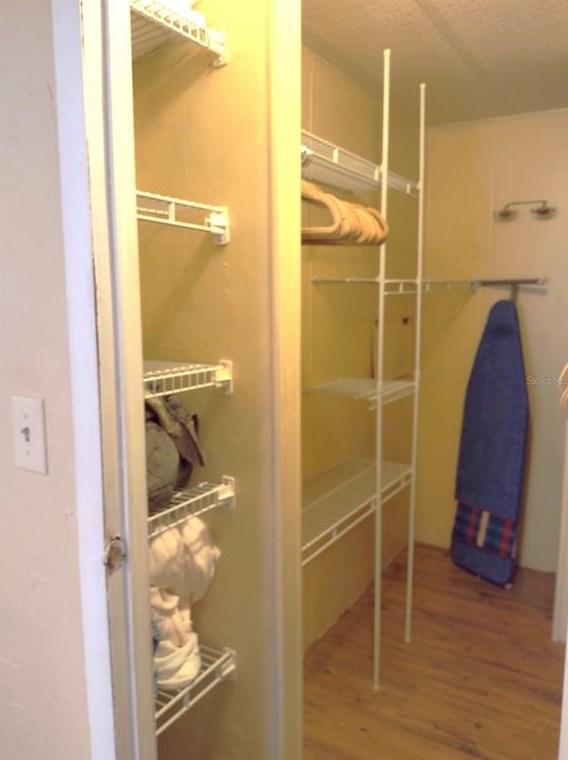 16674 102 Ave Rd, Summerfield FL  34491-8613 exterior