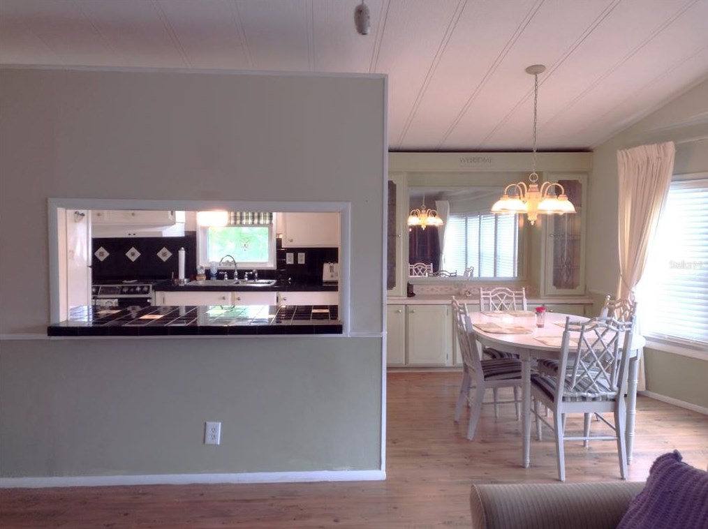 16674 102 Ave Rd, Summerfield FL  34491-8613 exterior