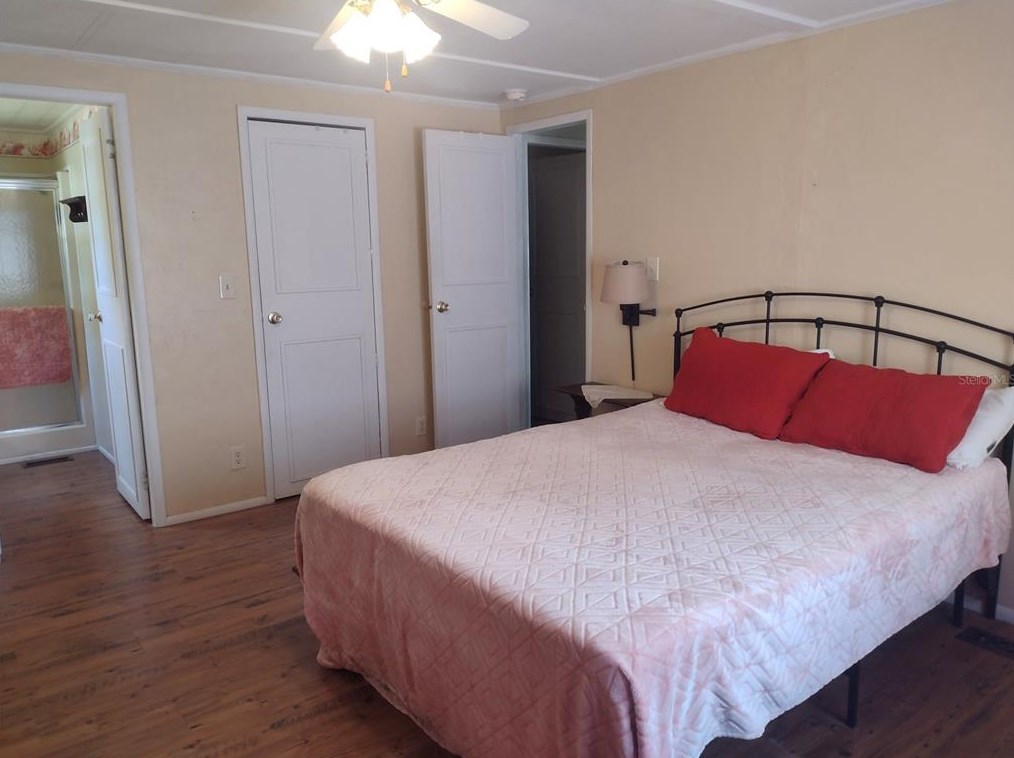 16674 102 Ave Rd, Summerfield FL  34491-8613 exterior