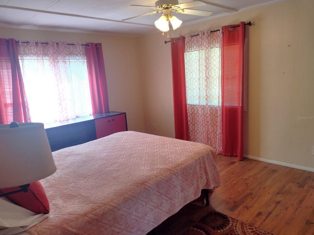 16674 102 Ave Rd, Summerfield FL  34491-8613 exterior