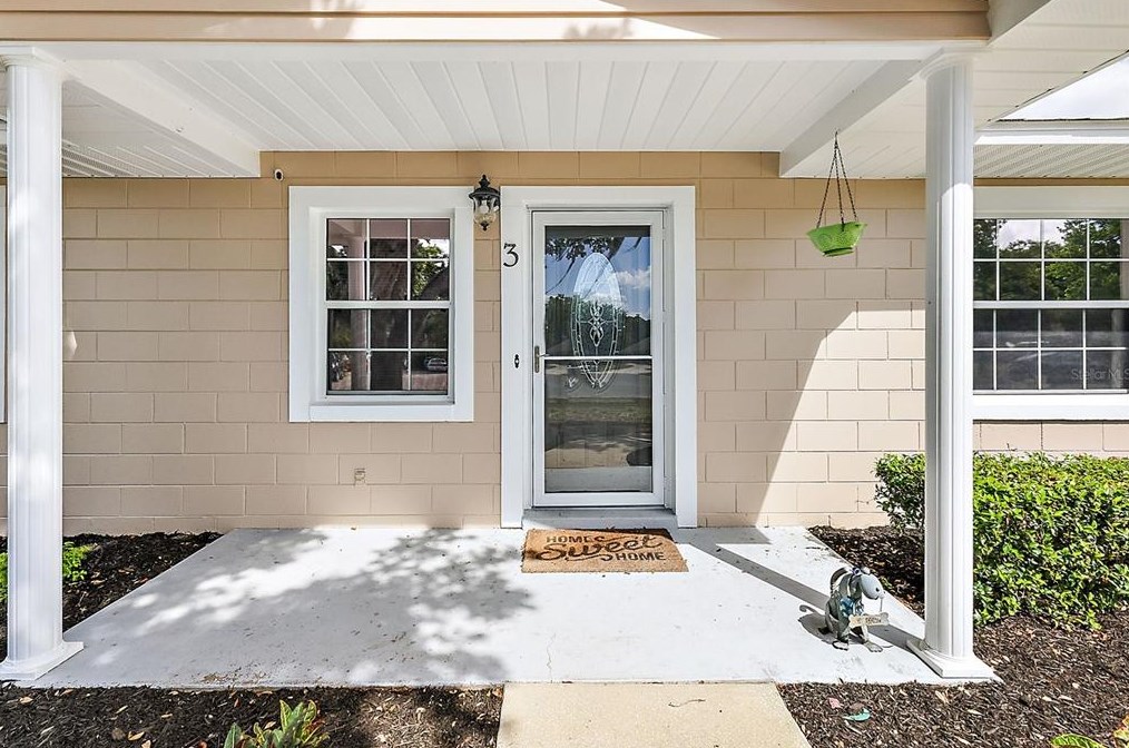 3 Sun Country Ct, Eustis, FL 32726