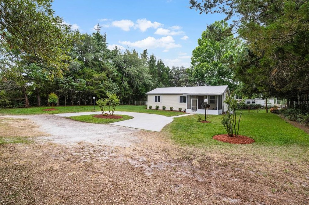 44910 8th St, Deland, FL 32720