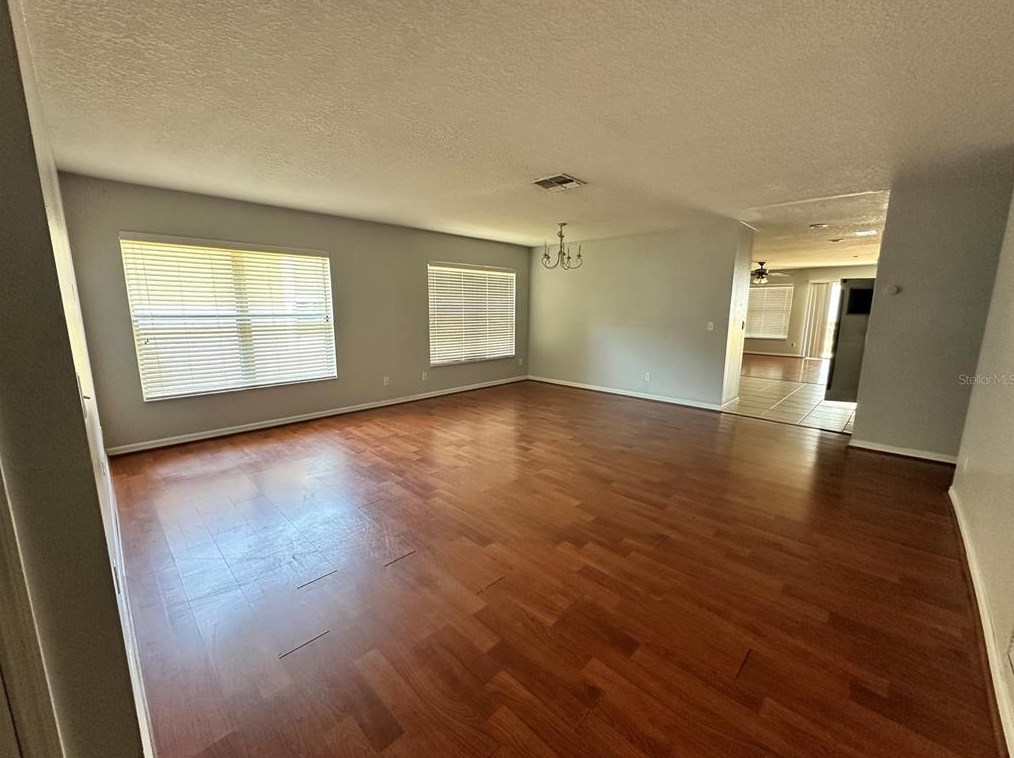 2436 Norwood Pl, Tavares, FL 32778