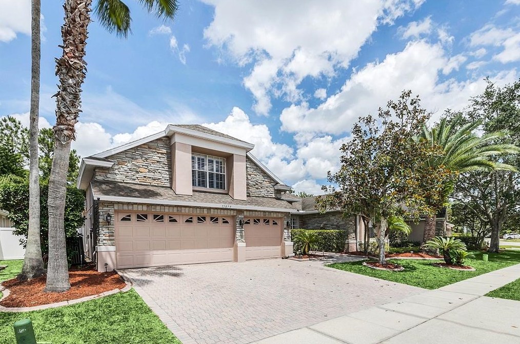 11075 Summerspring Lakes Dr, Orlando, FL 32825-7402