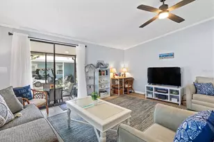 1614 Myrtle Beach Dr, The Villages, FL 32159 - Photo 8