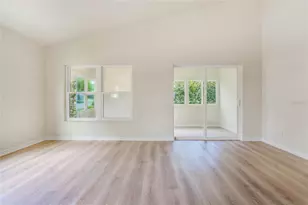 24801 Cranes Roost Cir, Leesburg, FL 34748 - Photo 18