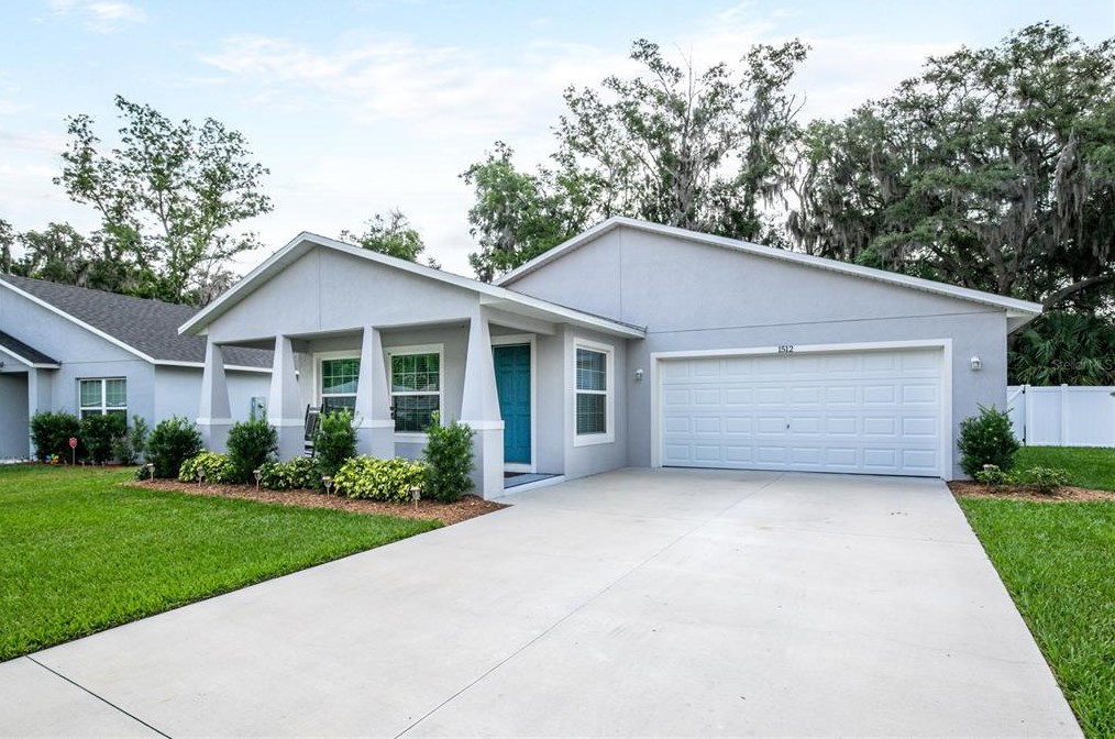 1512 Baywood Village Ct, Mount Dora, FL 32757