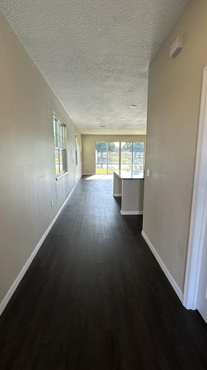 619 Lake Shore Pkwy, Davenport, FL 33896-7870